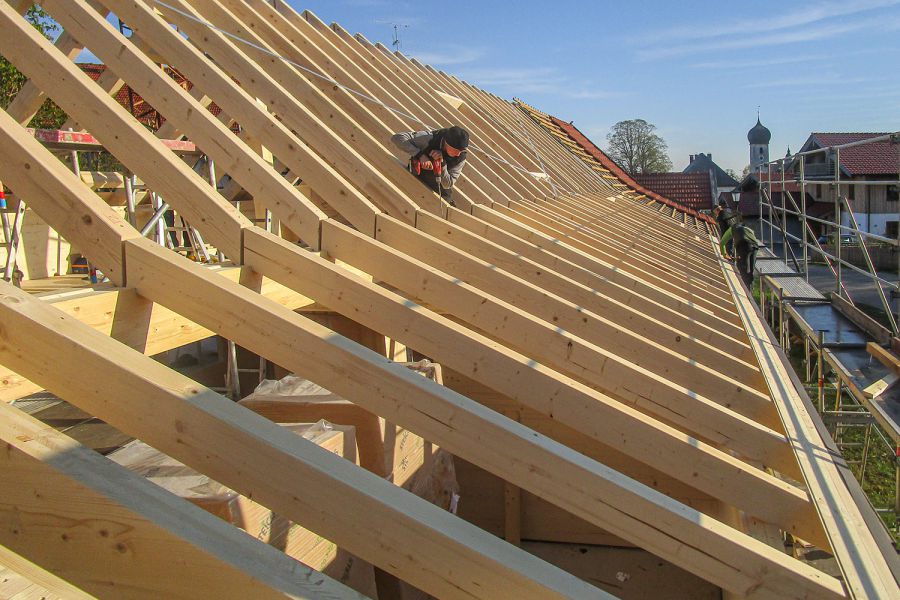 Bau eines Dachstuhls in Oberbayern